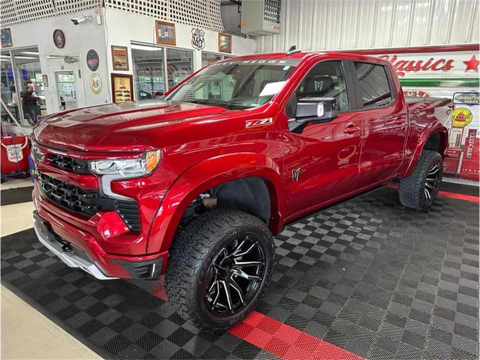 2023 Chevrolet Silverado 4th Gen - Image 7 of 31