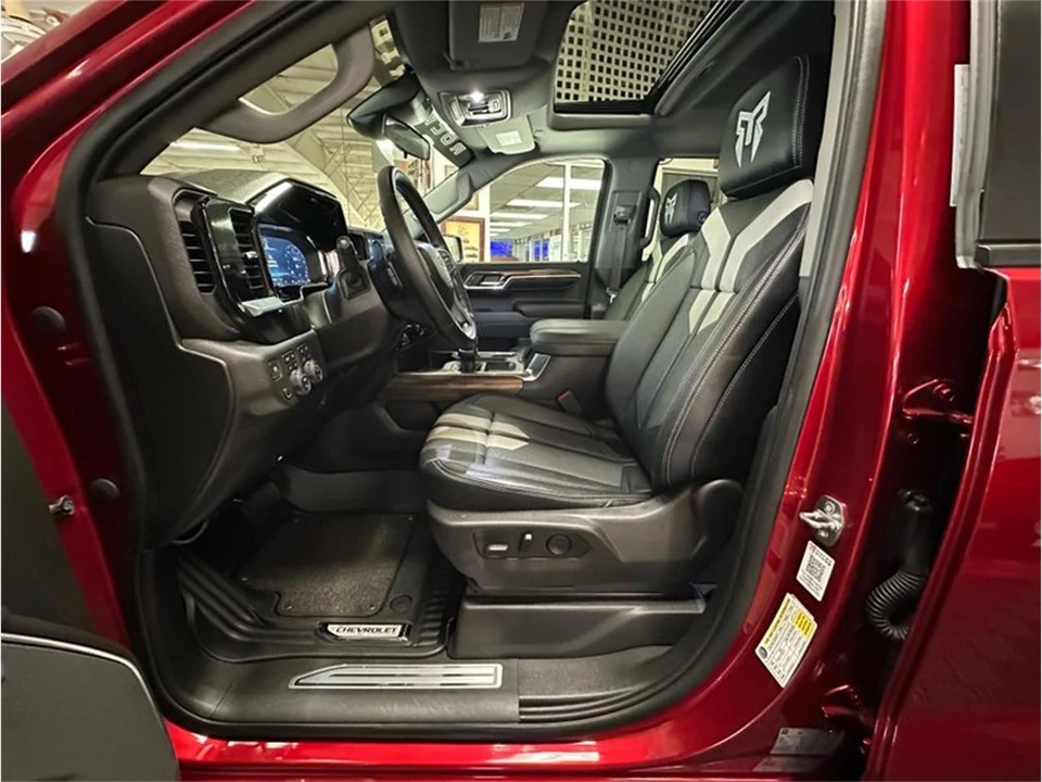 2023 Chevrolet Silverado 4th Gen - Image 16 of 31