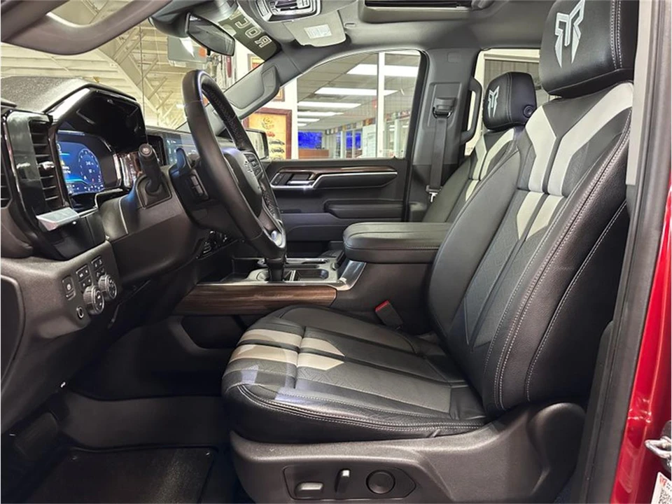2023 Chevrolet Silverado 4th Gen - Image 17 of 31