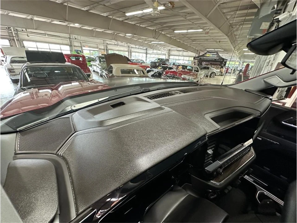 2023 Chevrolet Silverado 4th Gen - Image 20 of 31