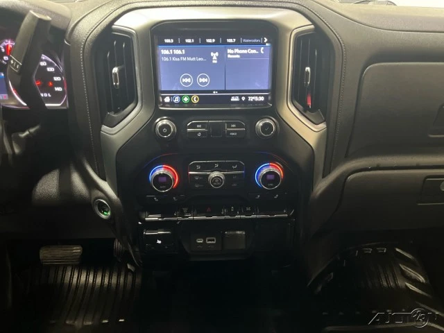 2023 Chevrolet Silverado Heavy Duty 4th Gen - Image 17 of 21