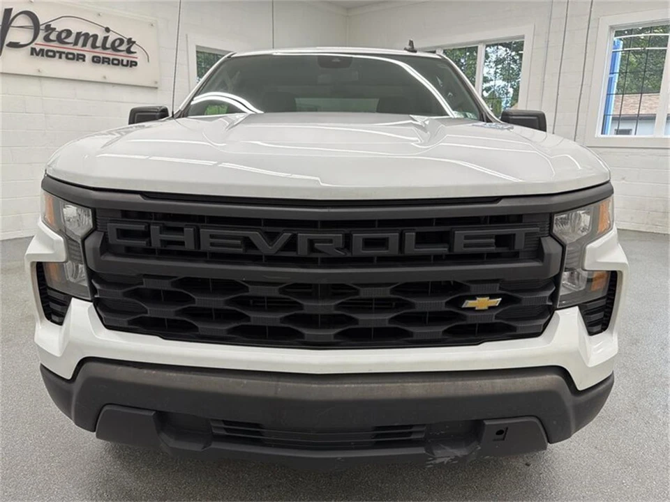 2023 Chevrolet Silverado 4th Gen - Image 2 of 13