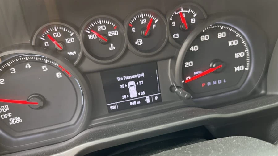 2023 Chevrolet Silverado 4th Gen - Image 13 of 15