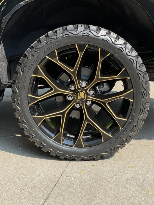 2023 Chevrolet Silverado 4th Gen - Image 17 of 25