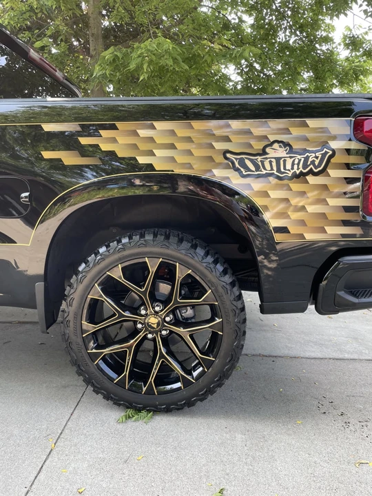 2023 Chevrolet Silverado 4th Gen - Image 14 of 25