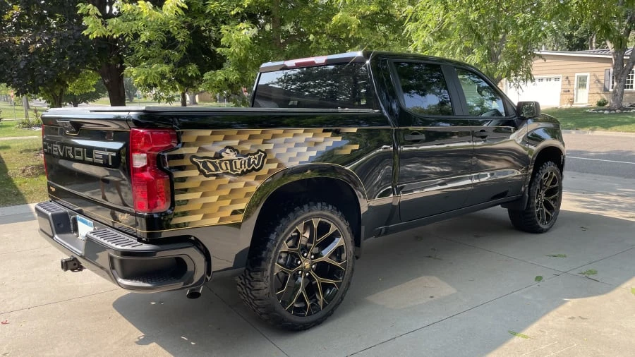 2023 Chevrolet Silverado 4th Gen - Image 3 of 25