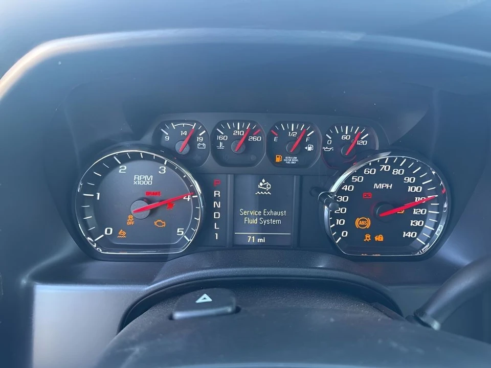 2023 Chevrolet Silverado Heavy Duty 4th Gen - Image 9 of 10