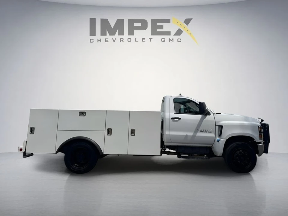 2023 Chevrolet Silverado Heavy Duty 4th Gen - Image 13 of 31
