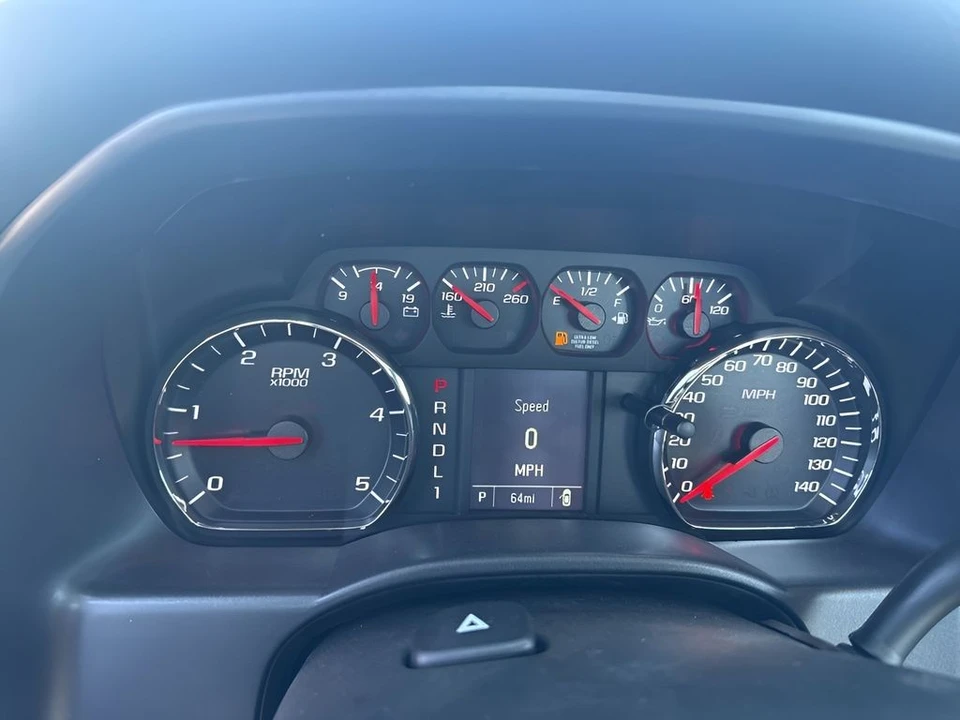 2023 Chevrolet Silverado Heavy Duty 4th Gen - Image 25 of 31