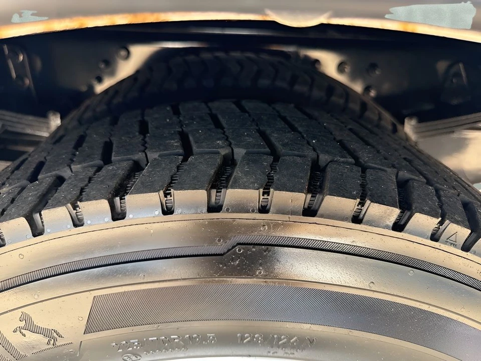 2023 Chevrolet Silverado Heavy Duty 4th Gen - Image 27 of 29