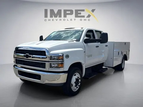 2023 Chevrolet Silverado 5500HD Work Truck
