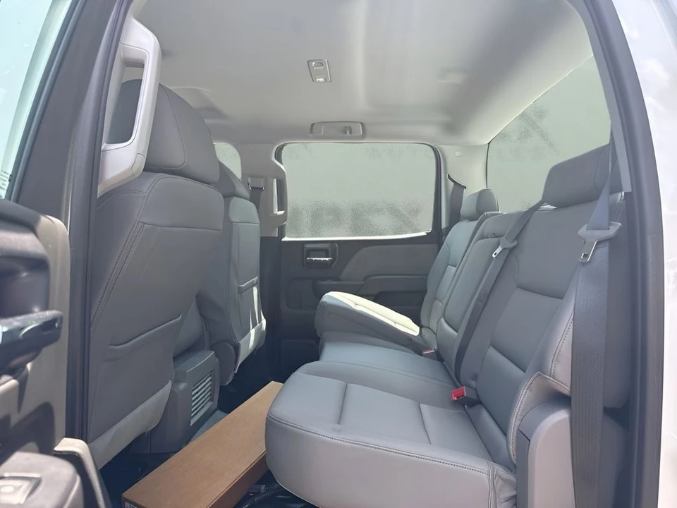 2023 Chevrolet Silverado Heavy Duty 4th Gen - Image 11 of 29