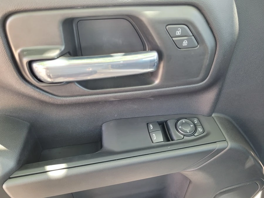 2023 Chevrolet Silverado 4th Gen - Image 12 of 15