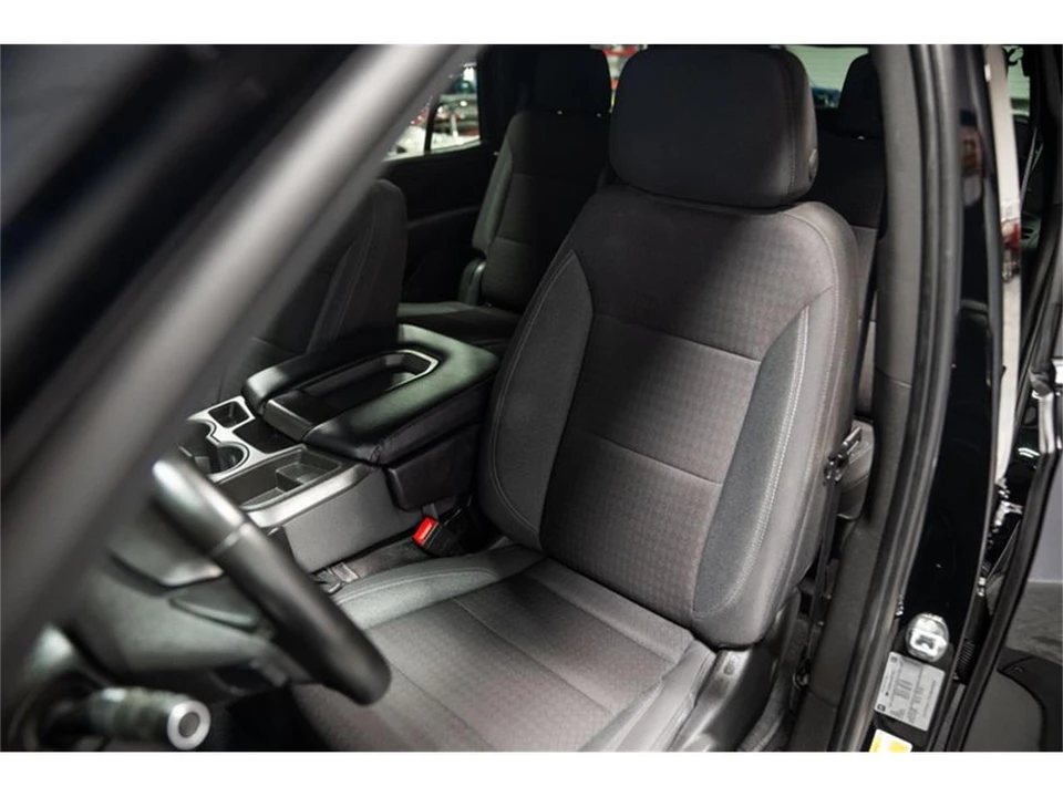 2023 Chevrolet Tahoe 5th Gen - Image 17 of 31