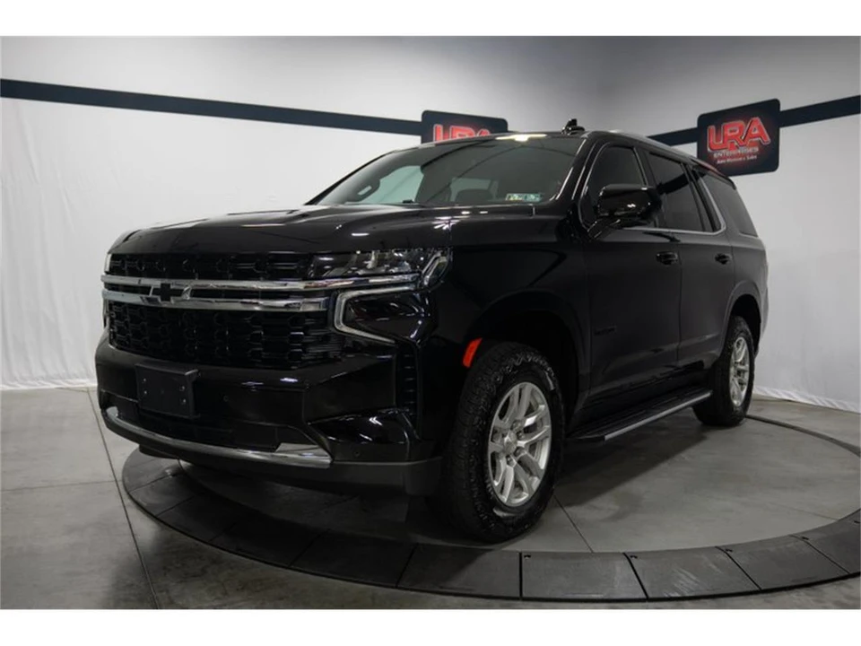 2023 Chevrolet Tahoe 5th Gen - Image 2 of 31