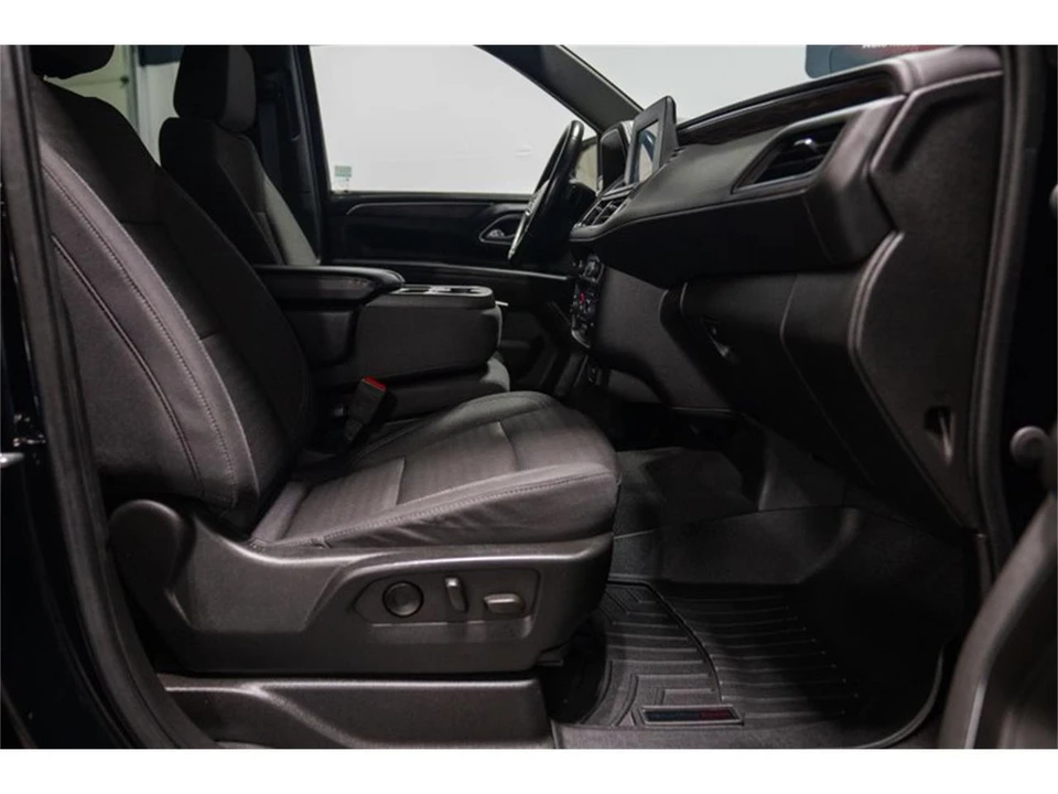 2023 Chevrolet Tahoe 5th Gen - Image 28 of 31