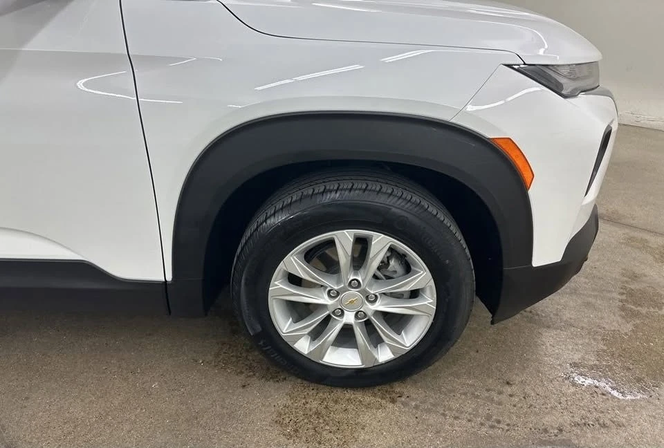 2023 Chevrolet Trailblazer - Image 8 of 19