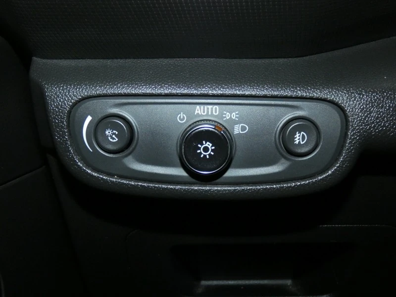 2023 Chevrolet Trailblazer - Image 16 of 21