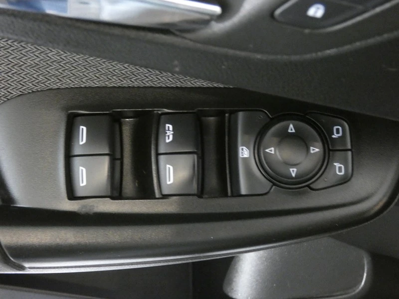 2023 Chevrolet Trailblazer - Image 19 of 21
