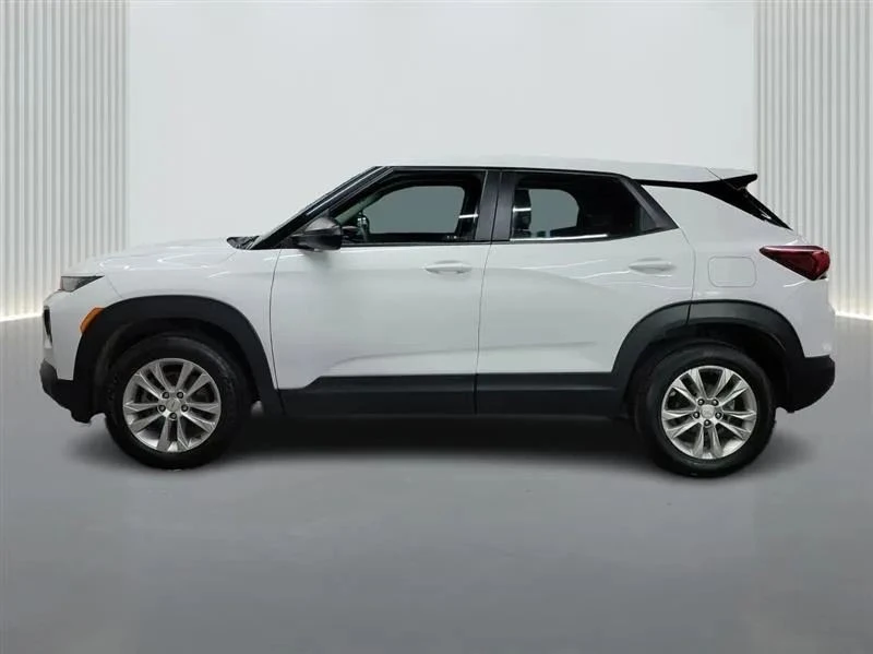 2023 Chevrolet Trailblazer - Image 2 of 12