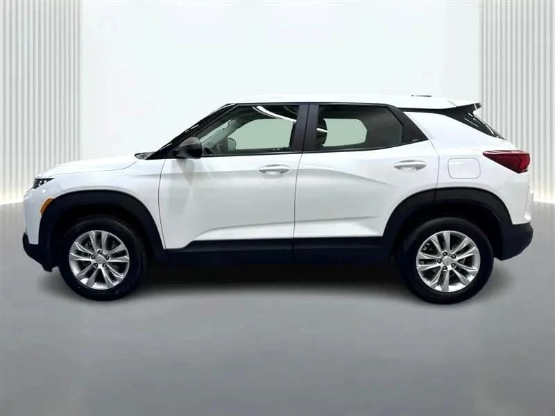 2023 Chevrolet Trailblazer - Image 2 of 12