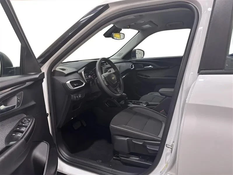 2023 Chevrolet Trailblazer - Image 9 of 12