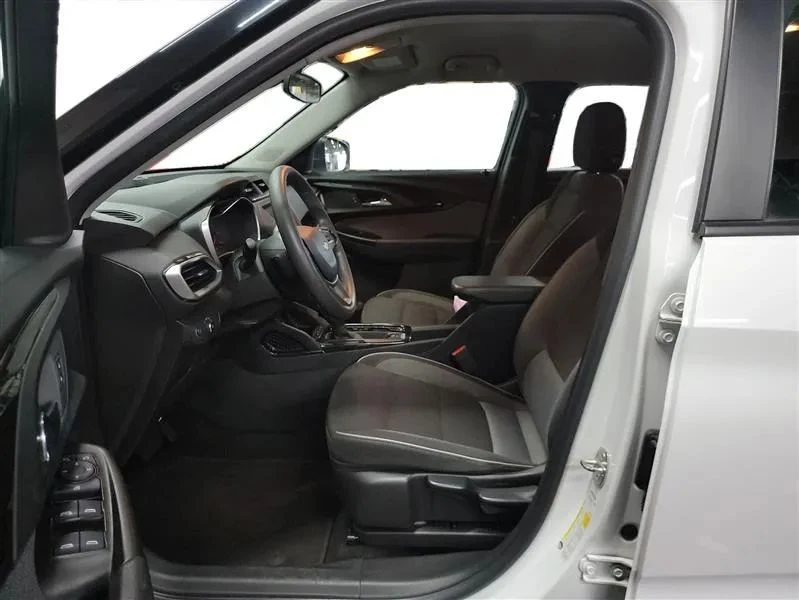 2023 Chevrolet Trailblazer - Image 9 of 12