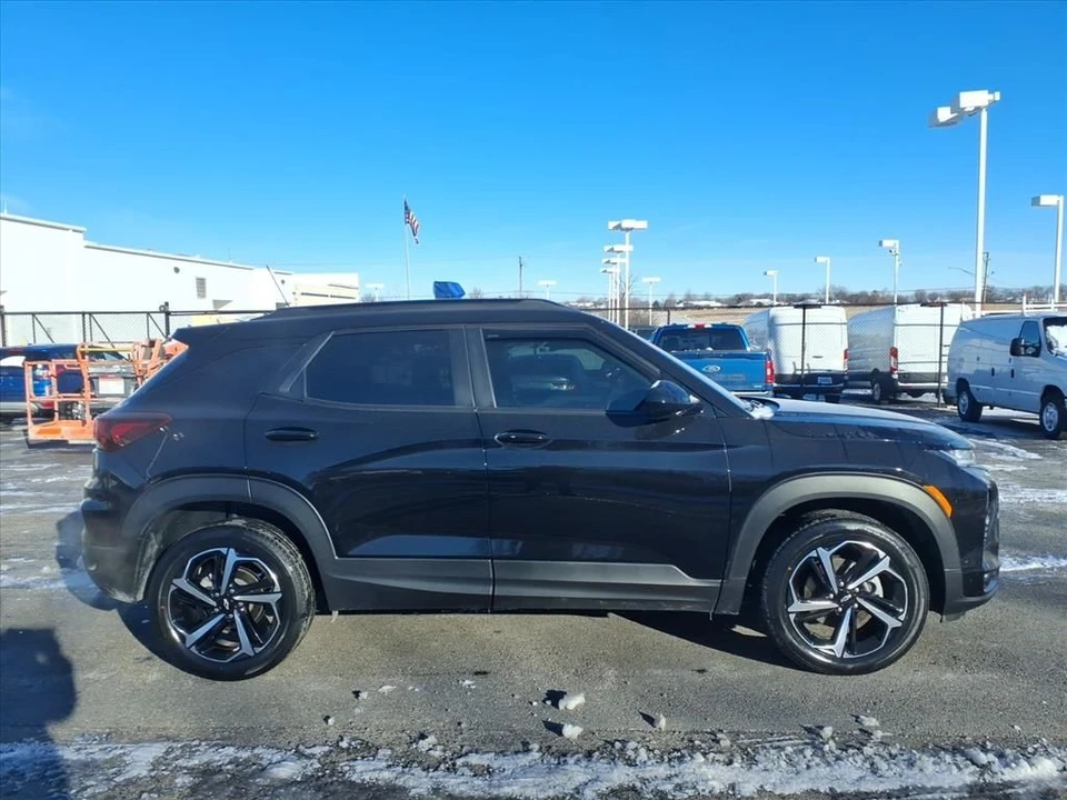 2023 Chevrolet Trailblazer - Image 8 of 12