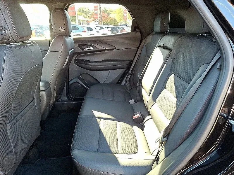 2023 Chevrolet Trailblazer - Image 11 of 12