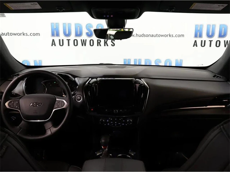 2023 Chevrolet Traverse - Image 23 of 31