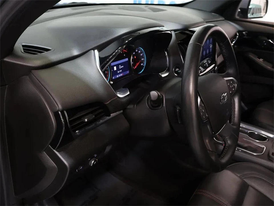 2023 Chevrolet Traverse - Image 15 of 31