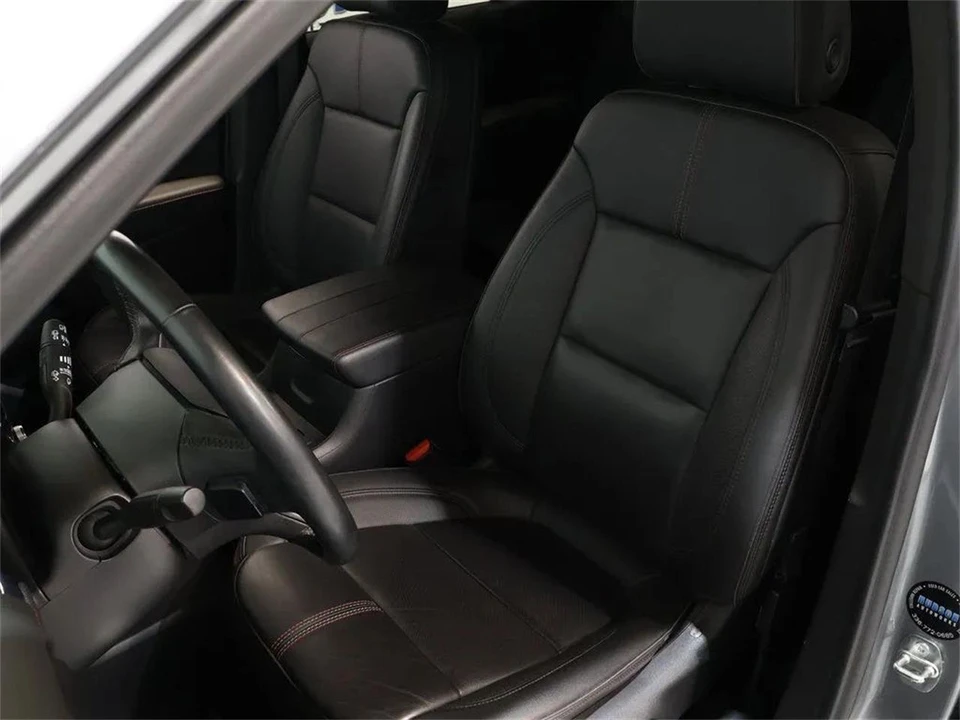 2023 Chevrolet Traverse - Image 12 of 31