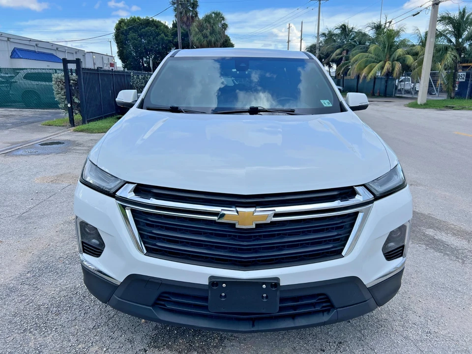 2023 Chevrolet Traverse - Image 3 of 21