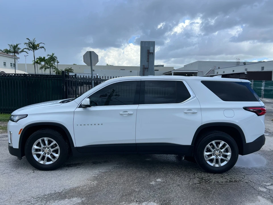 2023 Chevrolet Traverse - Image 5 of 21