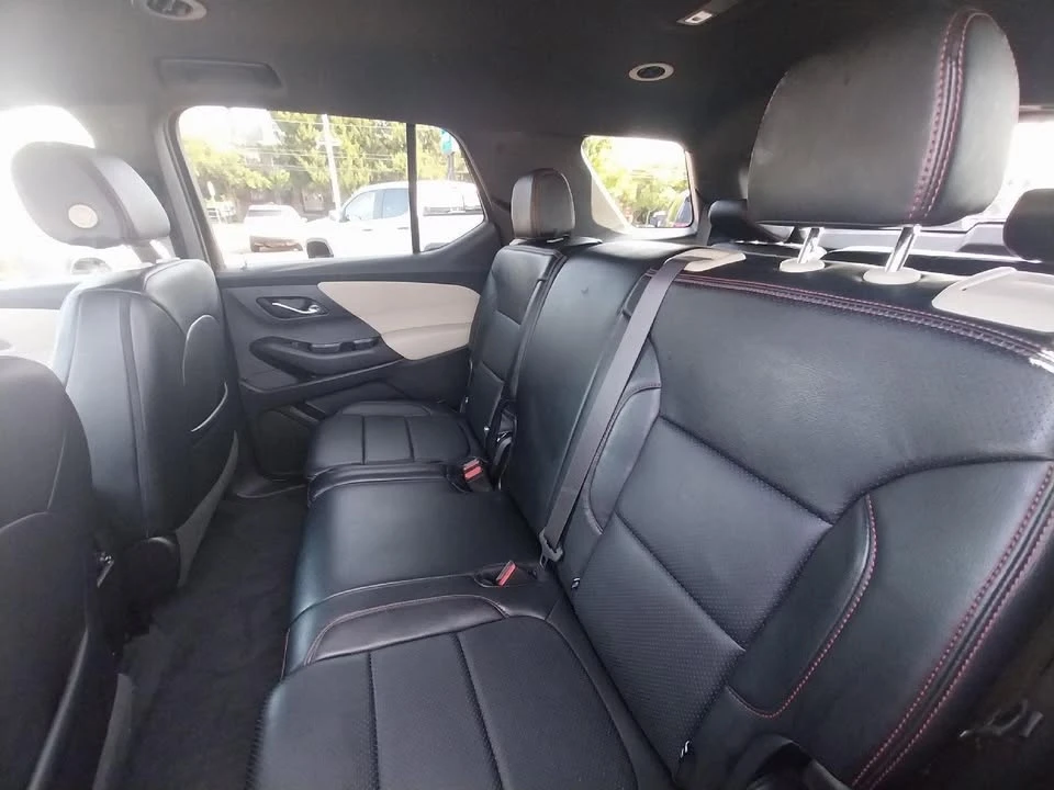 2023 Chevrolet Traverse - Image 7 of 9