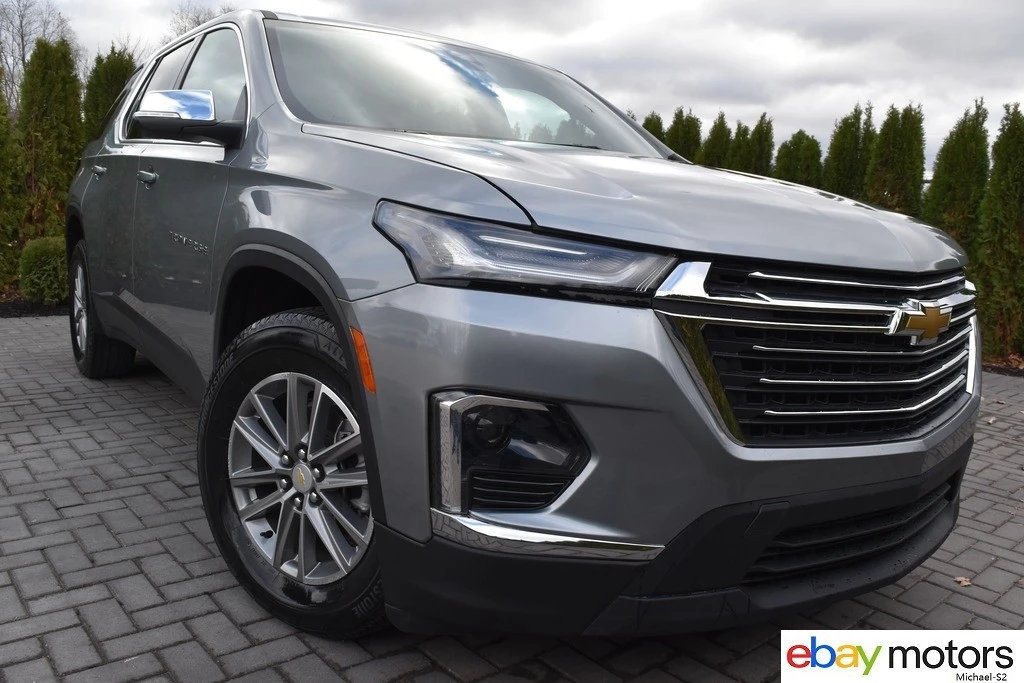 2023 Chevrolet Traverse - Image 2 of 21