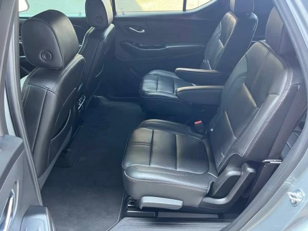 2023 Chevrolet Traverse - Image 17 of 20