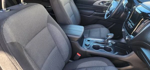 2023 Chevrolet Traverse - Image 13 of 21
