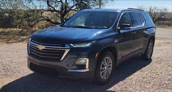 2023 Chevrolet Traverse - Image 2 of 21