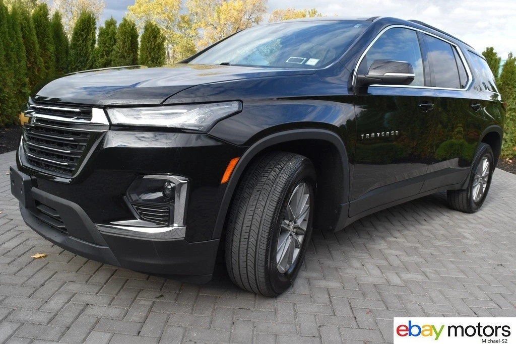 2023 Chevrolet Traverse - Image 9 of 21