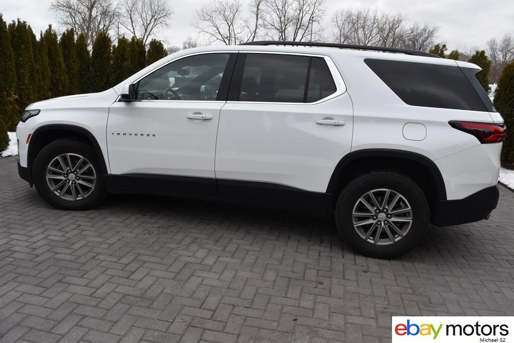 2023 Chevrolet Traverse - Image 8 of 21