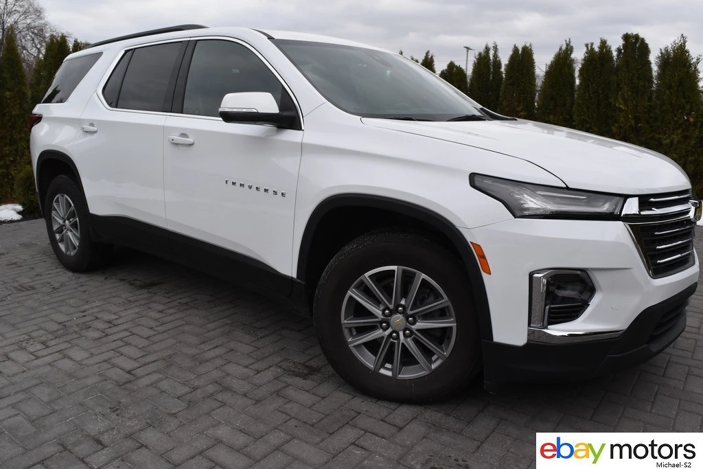 2023 Chevrolet Traverse - Image 3 of 21
