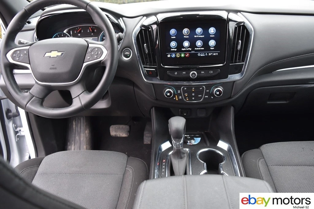 2023 Chevrolet Traverse - Image 15 of 21