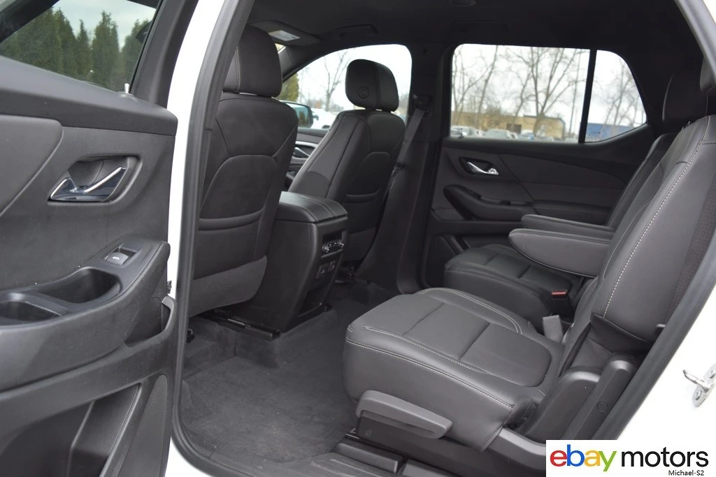 2023 Chevrolet Traverse - Image 13 of 21