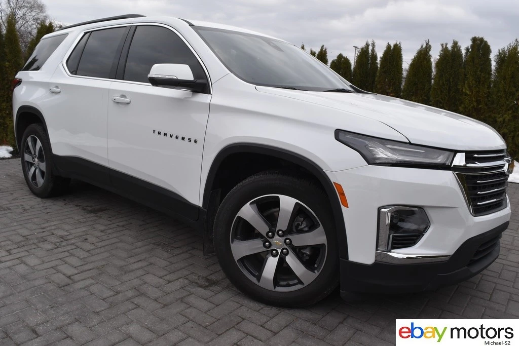 2023 Chevrolet Traverse - Image 3 of 21