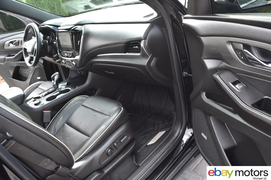 2023 Chevrolet Traverse - Image 17 of 21
