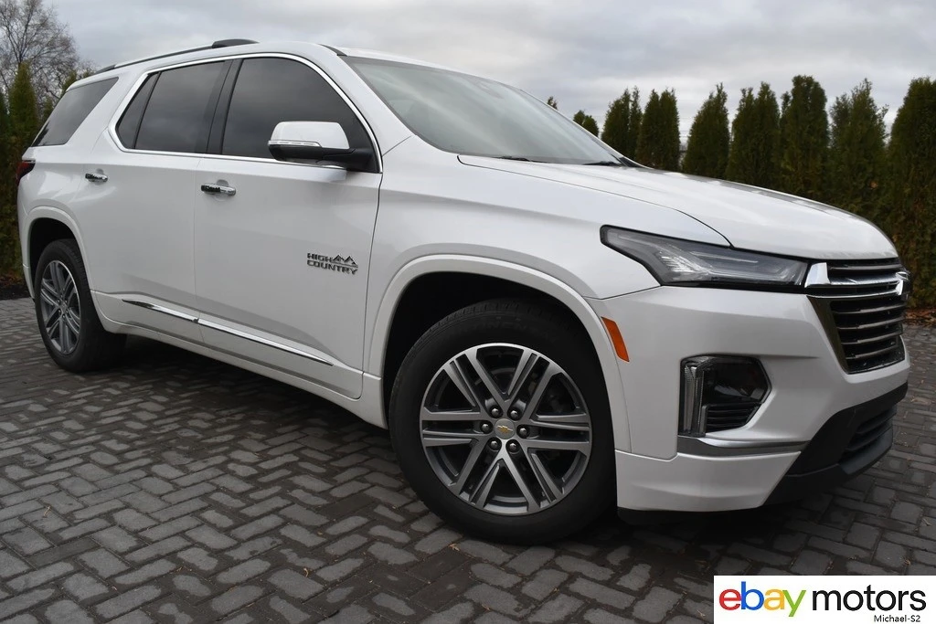 2023 Chevrolet Traverse - Image 3 of 21