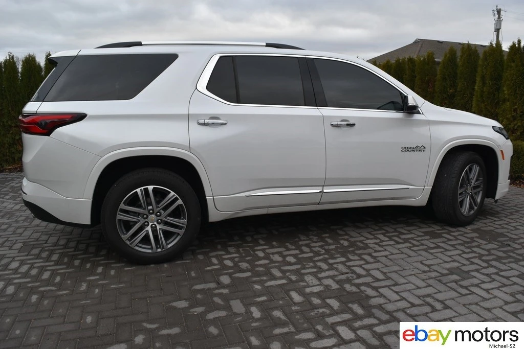 2023 Chevrolet Traverse - Image 4 of 21