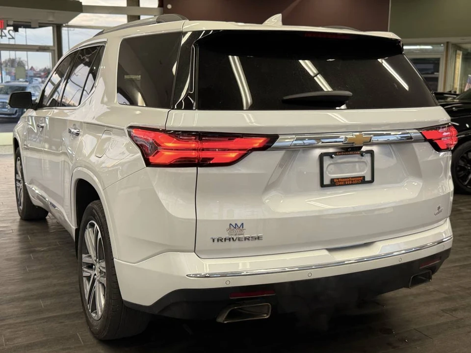2023 Chevrolet Traverse - Image 17 of 21