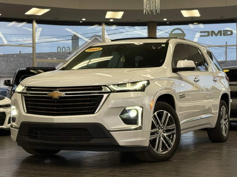 2023 Chevrolet Traverse - Image 4 of 21
